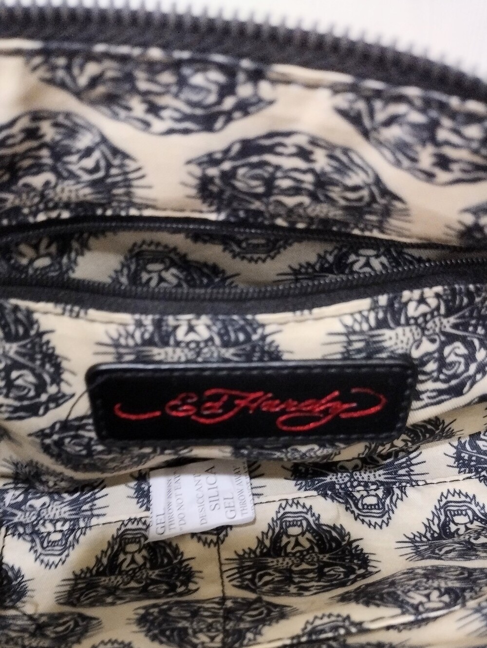 Ed Hardy Black Shoulder Bag with Multicolor Skull & Butterfly Art - Picture 7 of 13